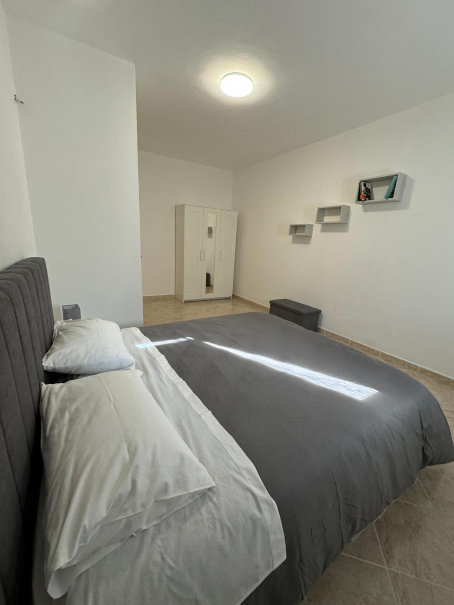 Serravalle Shop&Stay Serravalle Scrivia Exterior photo